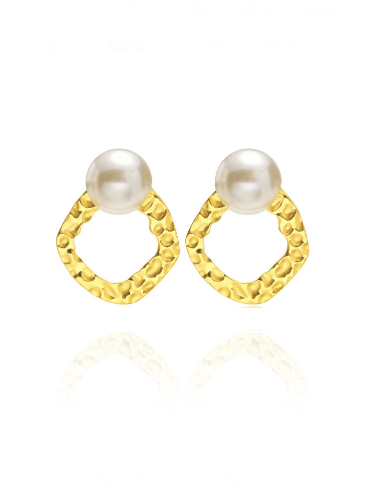 Claire Gold Earrings